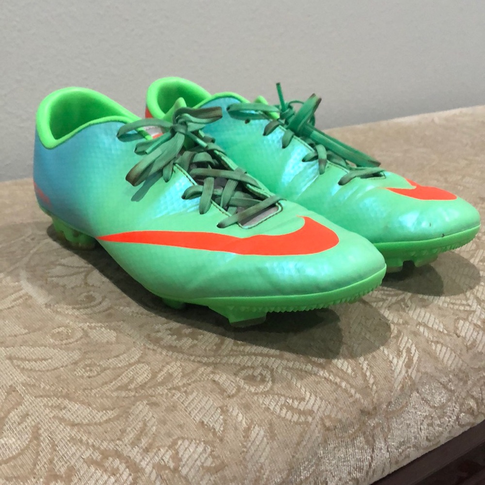 Nike Mercurial Victory Iv Fg Size 11 US